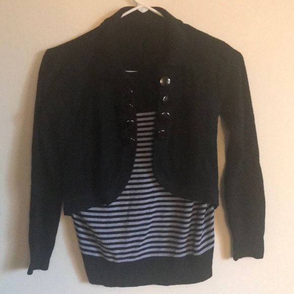 Sweater - Picture 4 of 6